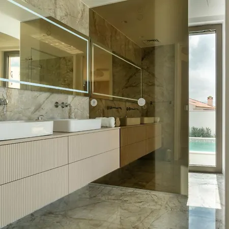 Luxury With Pool & Sauna - 24a 公寓 劳林哈