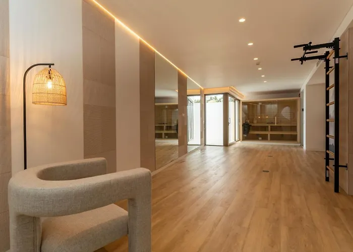 Luxury With Pool & Sauna - 24a Lejlighed