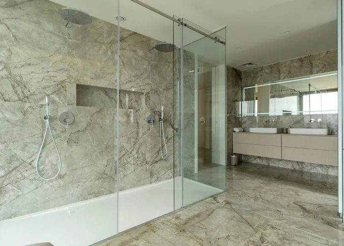 Lejlighed Luxury With Pool & Sauna - 24a